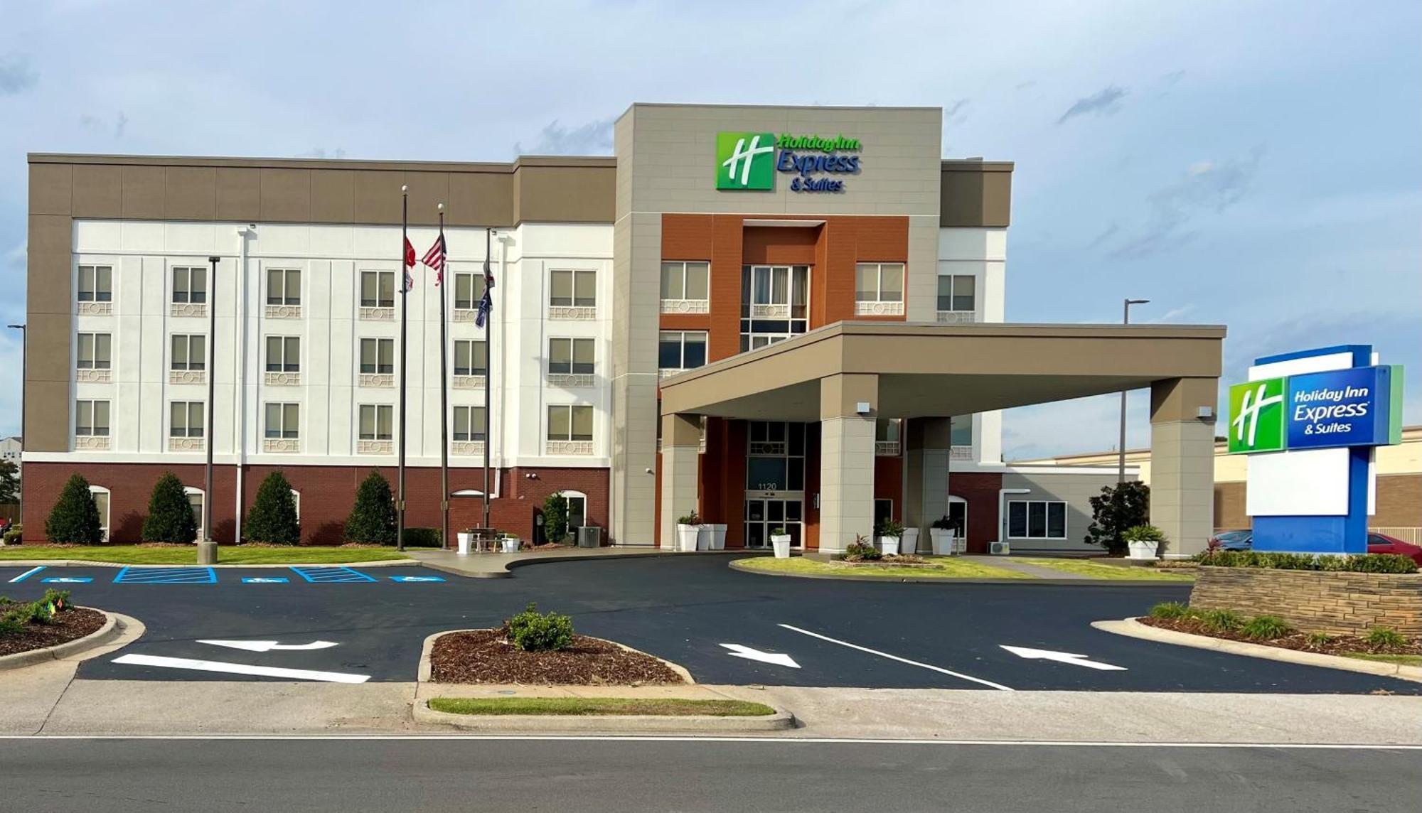 Holiday Inn Express & Suites - Tuscaloosa-University By Ihg Εξωτερικό φωτογραφία